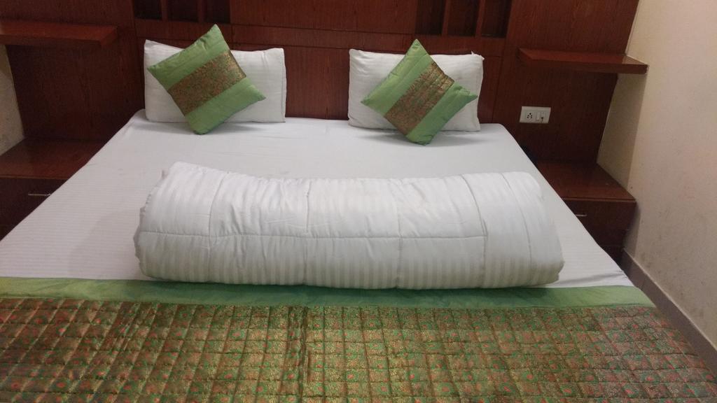 Hotel Sun Village Near New Delhi Railway Station מראה חיצוני תמונה