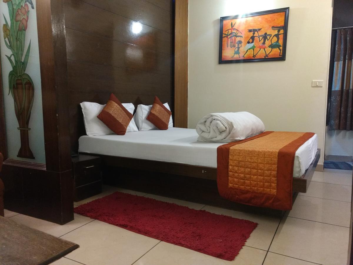 Hotel Sun Village Near New Delhi Railway Station מראה חיצוני תמונה