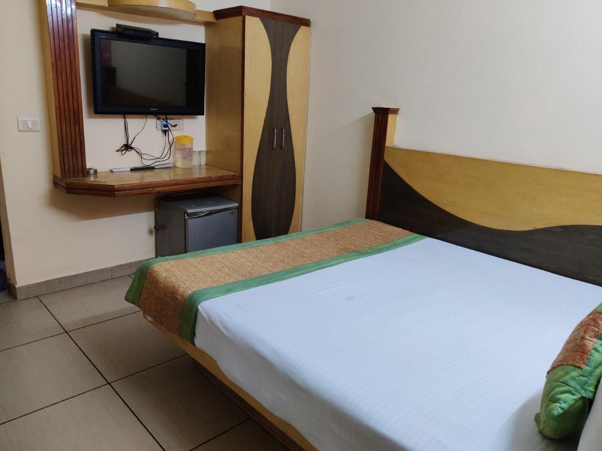 Hotel Sun Village Near New Delhi Railway Station מראה חיצוני תמונה
